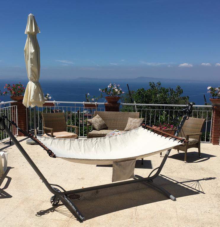 Villa Sorrento Flats エクステリア 写真