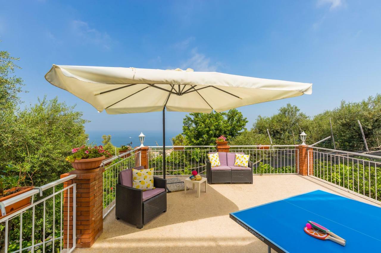 Villa Sorrento Flats エクステリア 写真