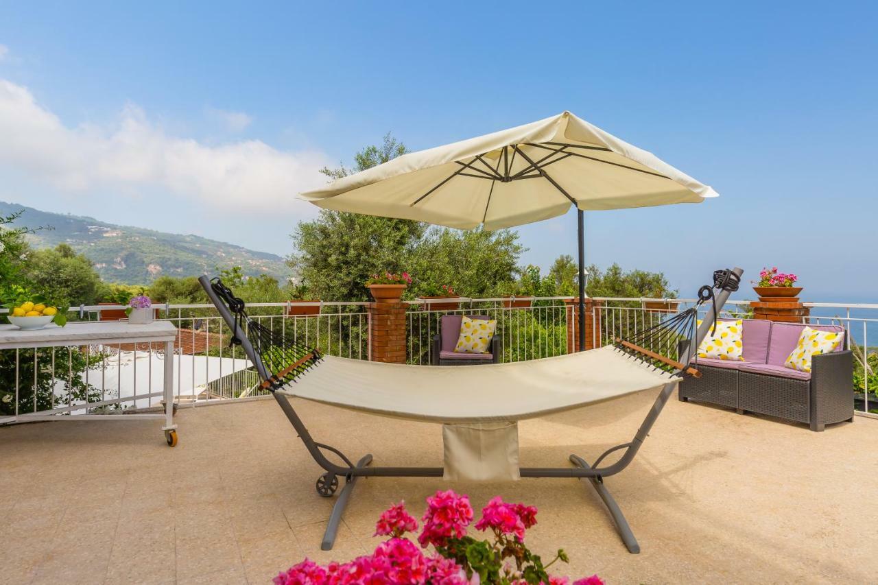 Villa Sorrento Flats エクステリア 写真