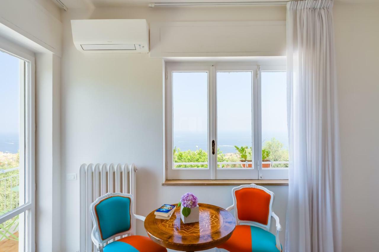 Villa Sorrento Flats エクステリア 写真